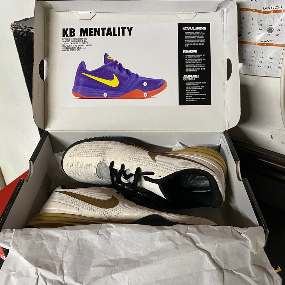 Nike Kobe KB Mentality - Picture 3 of 8